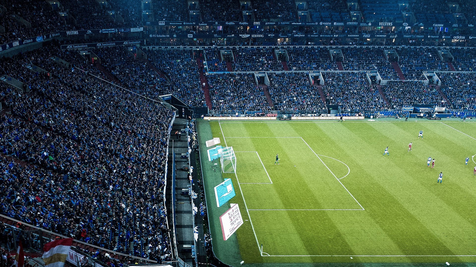 “德甲夺冠集团火拼,胜负悬念究竟归谁?”,德甲连冠